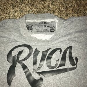 Large grey RVCA crew neck sweater